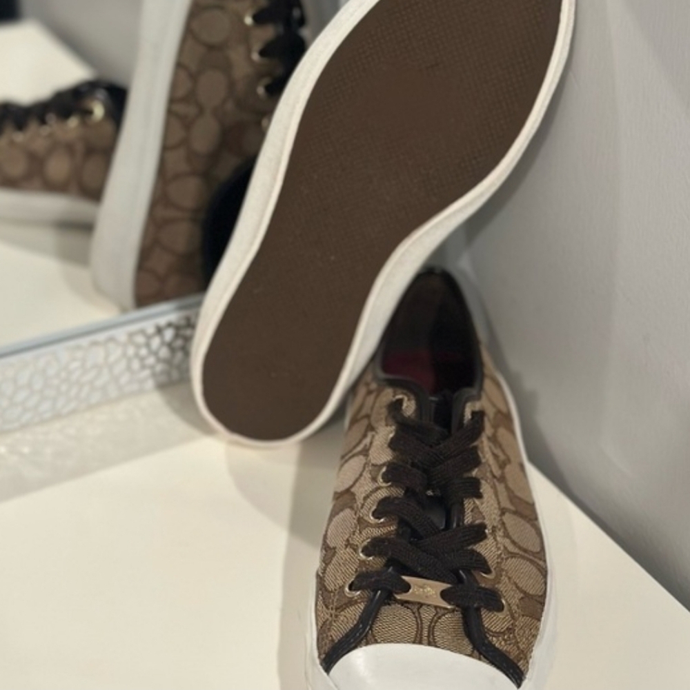 COACH Sneakers Women's Brown 9 Sneakers - Picture 2 of 4